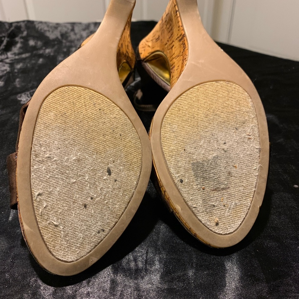 Bakers Wedge Heel Sandal - Picture 5 of 6